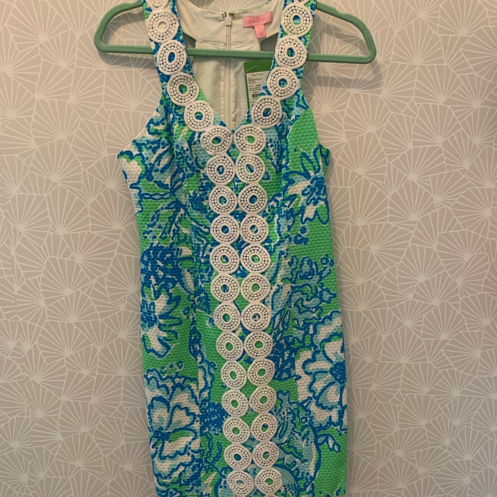 Lilly dress *NEW WITH TAGS*